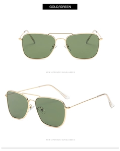 Vue de face et de profil de lunettes de soleil dorées à double pont et verres verts