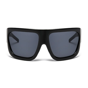 Oversized square black sunglasses with retro thick frame for men and women