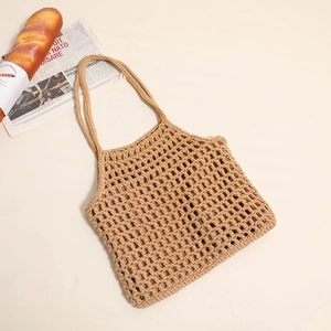 Sac cabas évidé en corde de coton tissée beige pour les vacances à la plage et les loisirs