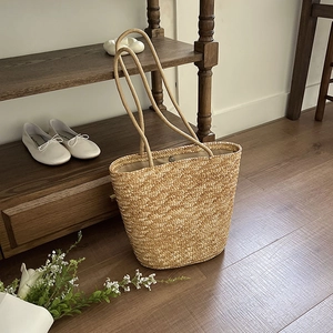 Woven Straw Tote Bag Handwoven Natural Fiber Shoulder Purse For Women Simple Summer Beach Vacation Casual Style