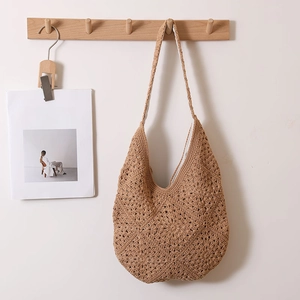 Sac à bandoulière en crochet fait main kaki avec motifs floraux pour plage et vacances