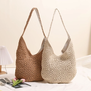 Sac bandoulière en coton fait main avec motif floral, coloris marron et beige crème