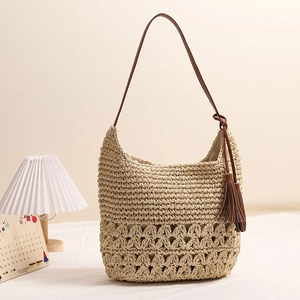 Woven Hollow Straw Shoulder Bag Heart Tassel Bohemian Beach Vacation Summer Travel Casual Handbag Women Sweet