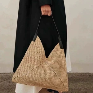 Triangle Raffia Straw Woven Shoulder Bag Large Capacity Hollow Out Vacation Beach Tote For Women