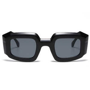 Retro polygon thick frame sunglasses with dark gray lenses in a modern black design