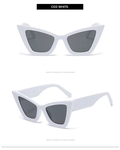 Vues de face et de profil de lunettes de soleil œil-de-chat blanches et verres gris