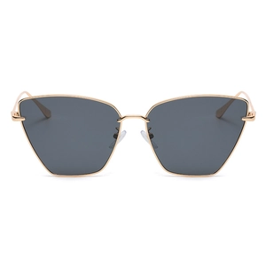 Schicke Oversize-Cat-Eye-Sonnenbrille mit goldenem Metallrahmen und dunkelgrauen Gläsern