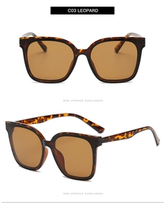 Detailansicht der Vintage-Sonnenbrille mit Leopardenmuster und bernsteinfarbenen Gläsern