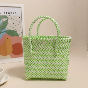 Summer Beach Tote Bag Green And White Plastic Woven Handbag Square Minimalist Vacation Basket Bag For Women