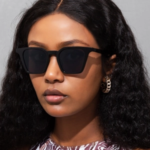 Lunettes De Soleil Rétro Cat Eye Petit Cadre Verre PC Protection UV400 Mode Streetwear Hommes Femmes