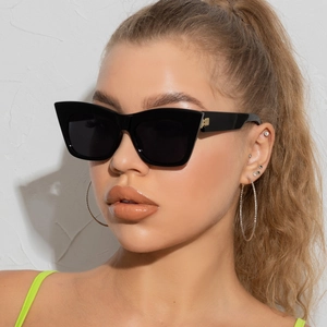 Oversized Cat Eye Sunglasses UV Protection Resin Frame Metal Hinges Fashion Streetwear Outdoor Travel Eyewear For Women Men