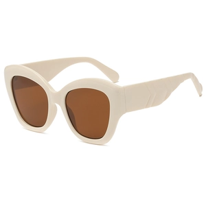 Fashion oversized cat eye sunglasses in cream beige frame with dark brown lenses