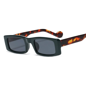 Retro Rectangular Sunglasses Small Frame UV Protection Fashion Streetwear Square Shades For Women And Men PC Material