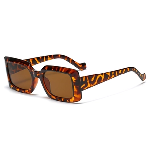 Retro square oversized tortoiseshell sunglasses with brown lenses in a 45-degree view