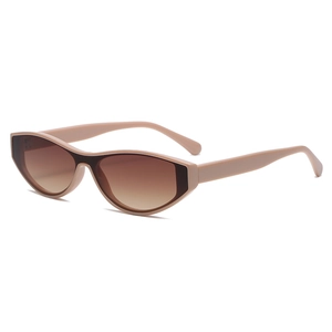 Lunettes de soleil œil de chat rétro avec monture beige et verres dégradés marron