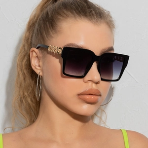 Retro Square Large Frame Sunglasses For Women Gradient PC Lens With Metal Chain Temples UV400 Fashion Streetwear Eyewear