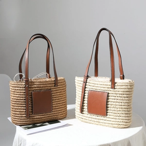 Woven Straw Tote Bag Handbag Square Handcrafted Beach Vacation Shoulder Bag With Leather Straps And Drawstring Lining