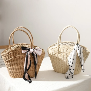 Women Straw Woven Handbag Summer Beach Shell Bag Polka Dot Lining Drawstring Closure Bohemian Casual Retro Tote