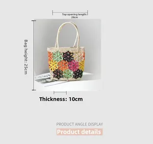 Detailansicht der handgefertigten Häkel-Blumen-Tasche Maße: 28cm x 25cm x 10cm
