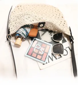 Grande capacité du sac à bandoulière au crochet pour parapluie, peigne et lunettes