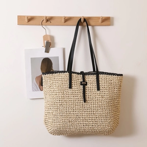 Große Strohgewebte Tragetasche Für Damen Sommer Strand Urlaub Schultertasche Mit PU Trägern Magnetverschluss Minimalistisch