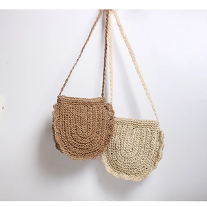 Woven Straw Crossbody Bag For Women Handmade Scalloped Edge Semi-Circular Crochet Summer Beach Vacation Purse Minimalist