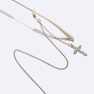 Chaîne de lunettes punk argentée avec pendentifs en croix et boucles antidérapantes