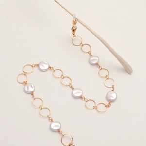 Fashion gold eyewear chain with white pearl beads and anti-slip silicone loops
