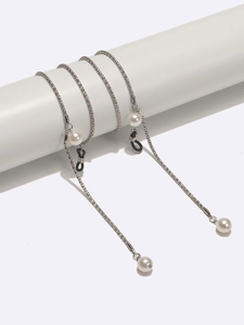 Chaîne de lunettes en métal argenté avec perles blanches et boucles antidérapantes