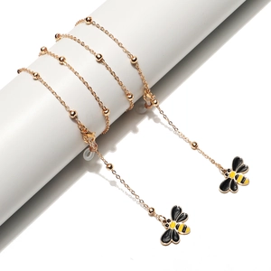 Catena Per Occhiali In Metallo Con Pendente Ape Perline Colore Oro Fermo Per Occhiali Anti-smarrimento Cordino Per Mascherina Per Donne