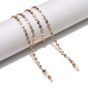 Golden Metal Glasses Chain With Round Textured Discs Anti Slip Silicone Loops Eyewear Lanyard Holder For Women