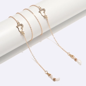 Gold Alloy Glasses Chain With Heart Rhinestone Pendant Anti-Slip Eyewear Lanyard For Women Decorative Mask Strap
