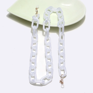Minimalist pearly white acrylic glasses chain with non-slip silicone loops and gold clips