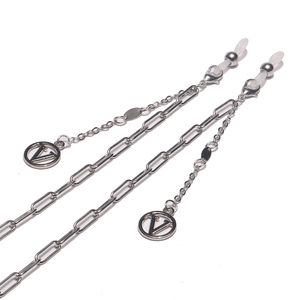 Silver metal glasses chain with letter V pendants and trendy paperclip link design