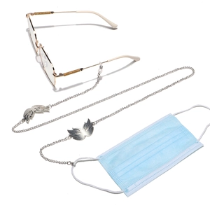 Silver eyewear chain with wing charms, multifunctional as mask or glasses holder