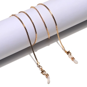 Golden flat wave link chain for glasses and masks with lobster clasps and rubber loops