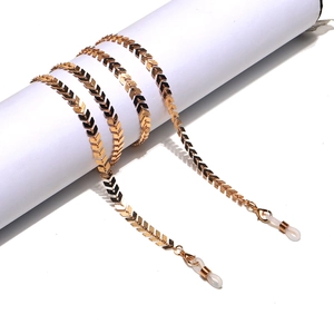 Fashion Gold Plated Metal Glasses Chain V Shape Arrowhead Anti Slip Eyewear Lanyard Mask Holder Strap For Women