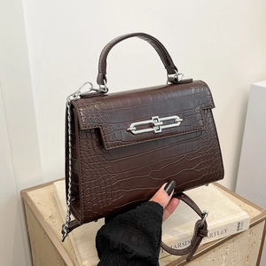 Women Crocodile Pattern Small Square Bag PU Leather Kelly Bag Fashion Handbag Shoulder Crossbody Bag With Metal Chain Strap