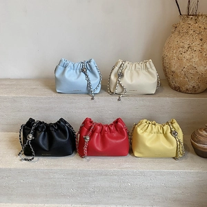Pleated lychee texture crossbody bags in five colors with metal chain shoulder straps