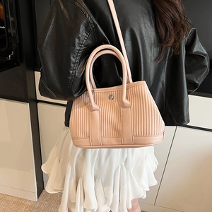 Pink pleated bucket handbag for women with metallic buckle and detachable shoulder strap