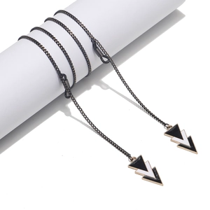 Black Metal Glasses Chain Necklace With Geometric Triangle Pendant Adjustable Silicone Ends Eyewear Strap For Women Men