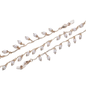 Elegant gold metal eyewear chain with white teardrop pearls for glasses or face masks