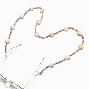 Chaîne de lunettes artisanale en coquillages naturels et corde grise tressée