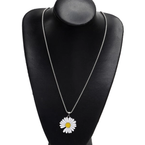 Daisy enamel pendant necklace with silver link chain and yellow flower center for women