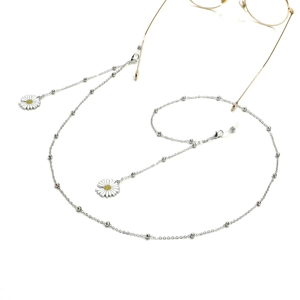Silver metal eyewear chain featuring white daisy charms and anti-slip silicone loops