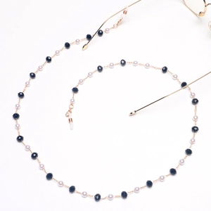 Chaîne de lunettes dorée 8mm en perles et perles noires avec boucles en silicone antidérapantes