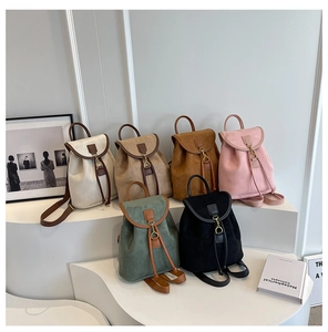 Détails de sacs à dos en daim en six couleurs avec cordon de serrage et boucles métal