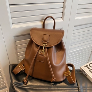 Fashion PU Leather Backpack For Women Large Capacity Drawstring Flap School Bag With Gold Metal Hook For Travel Daily