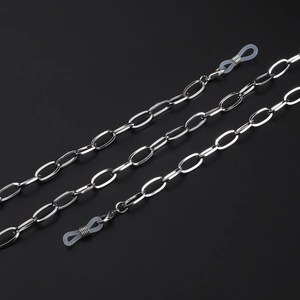 Chaîne de lunettes en acier inoxydable argenté avec boucles en silicone antidérapantes