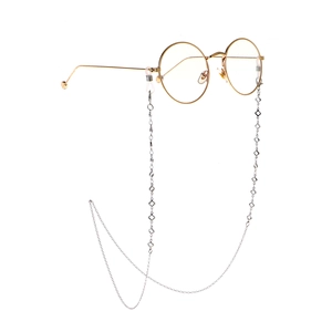 Chaîne De Lunettes Collier En Métal Argenté Avec Pendentif Trèfle Évidé Attache Lunettes Antidérapant Femmes